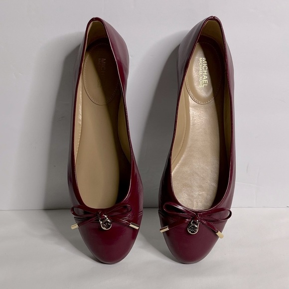Michael Kors Melody Toe Cap Bow Ballet Flat Shoes - Picture 5 of 12